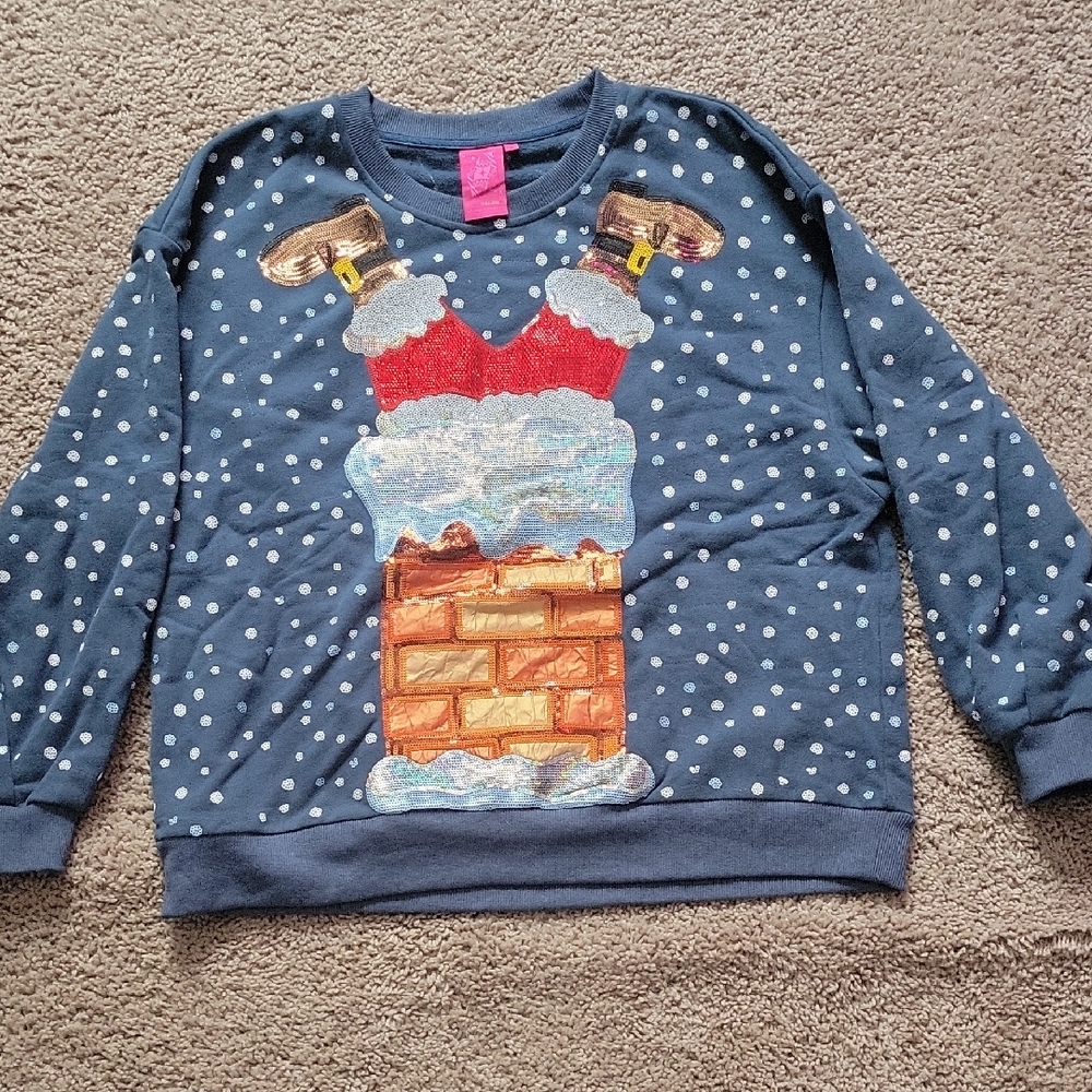 Queen Of SparkleFestive Santa Chimney Sweatshirt Size Small